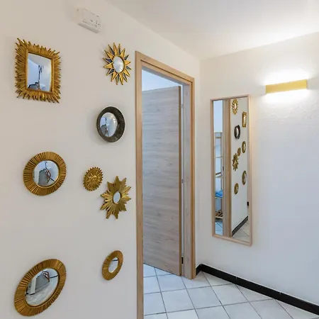 Valeria - 6min Walk To The Sea Villa *
