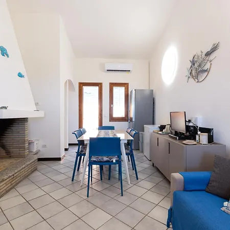 Valeria - 6min Walk To The Sea